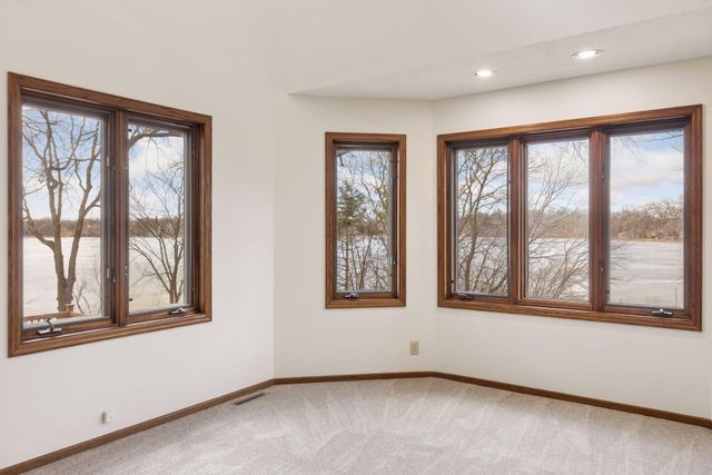 1208 Edgewater Avenue, Arden Hills, MN 55112