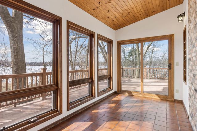 1208 Edgewater Avenue, Arden Hills, MN 55112