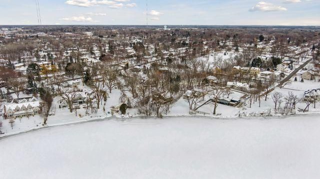 1208 Edgewater Avenue, Arden Hills, MN 55112