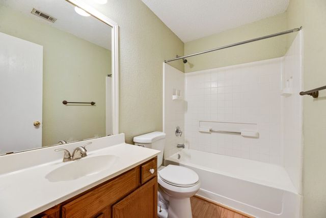 6703 Dusty Ridge Trail, Arlington, TX 76002
