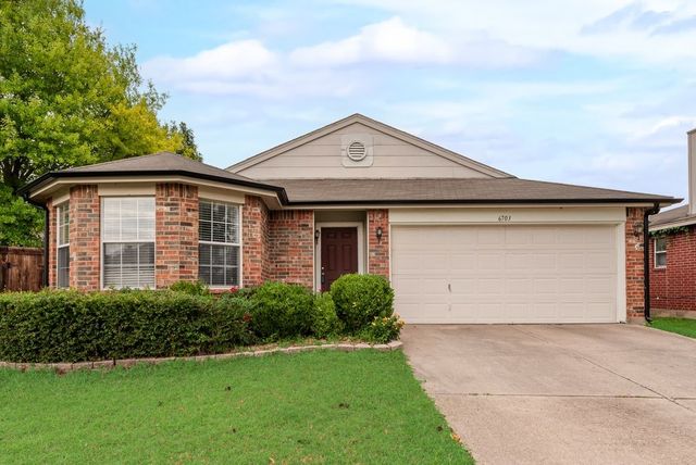 6703 Dusty Ridge Trail, Arlington, TX 76002