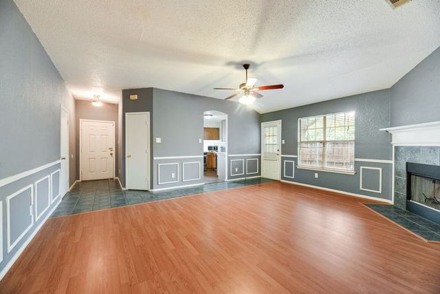 6703 Dusty Ridge Trail, Arlington, TX 76002