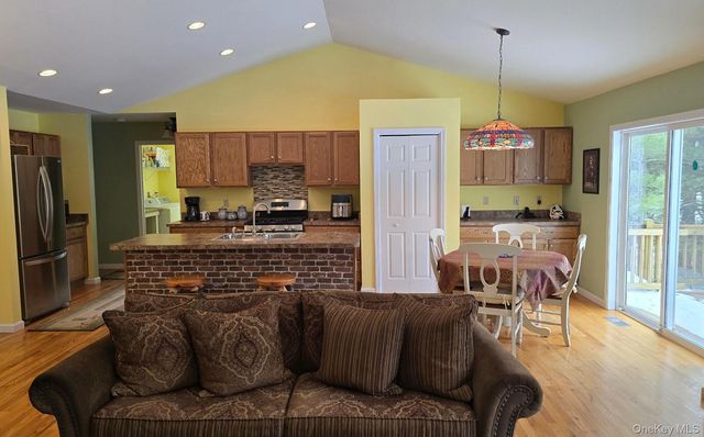 26 Valley Road, Forestburgh, NY 12777