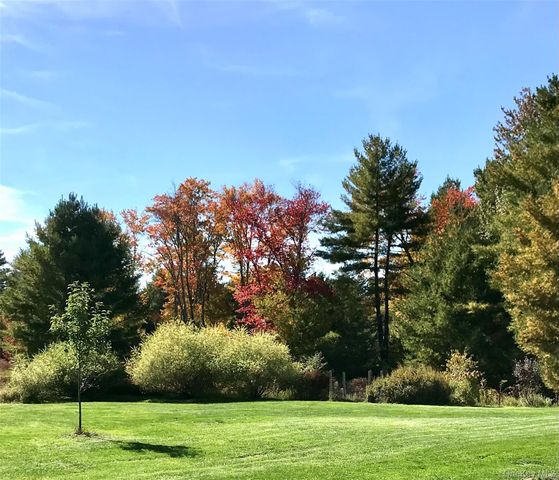 26 Valley Road, Forestburgh, NY 12777