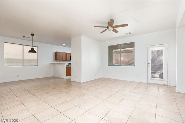 9046 Wine Cellar Avenue, Las Vegas, NV 89148