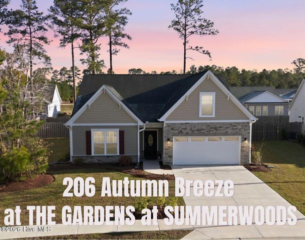 206 Autumn Breeze Lane NE, Bolivia, NC 28422