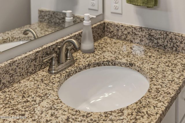 206 Autumn Breeze Lane NE, Bolivia, NC 28422