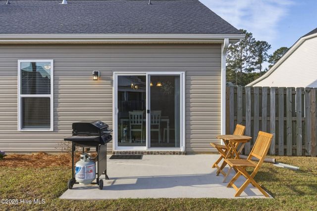 206 Autumn Breeze Lane NE, Bolivia, NC 28422