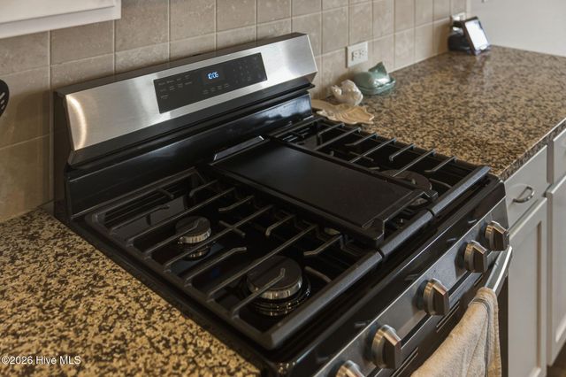 206 Autumn Breeze Lane NE, Bolivia, NC 28422