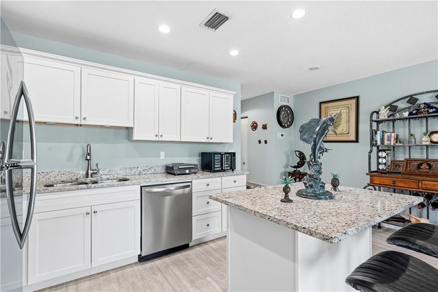 2800 Indian River Boulevard 9D, Vero Beach, FL 32960