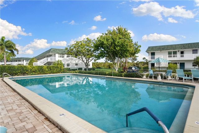 2800 Indian River Boulevard 9D, Vero Beach, FL 32960