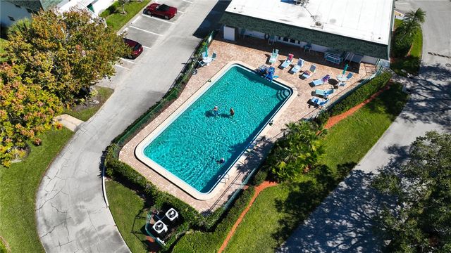 2800 Indian River Boulevard 9D, Vero Beach, FL 32960