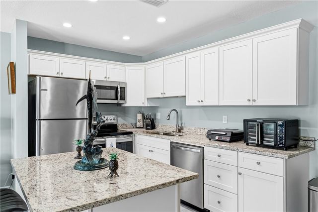 2800 Indian River Boulevard 9D, Vero Beach, FL 32960