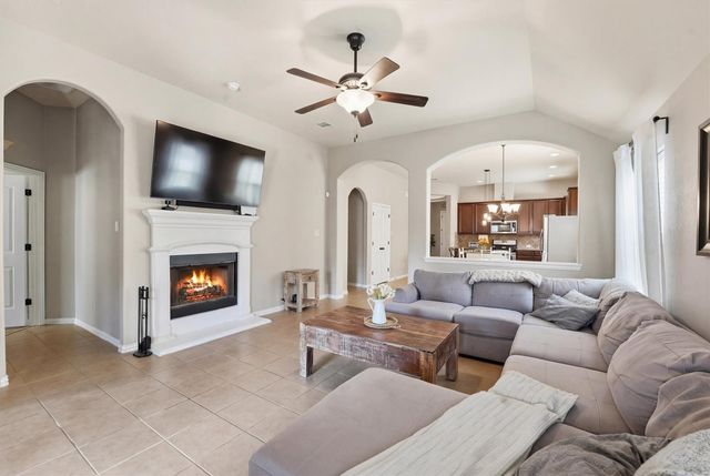 21357 Kings Guild Lane, Kingwood, TX 77339