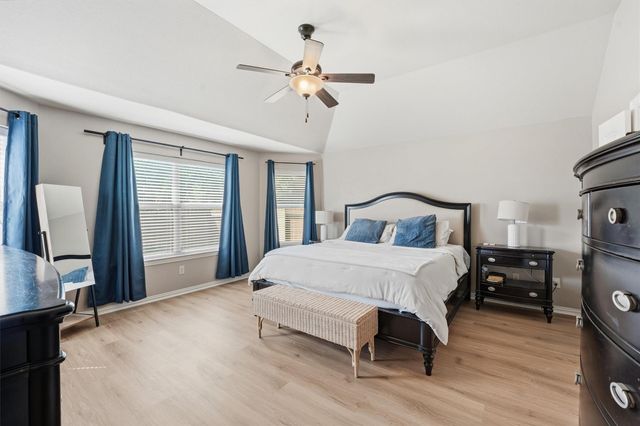 21357 Kings Guild Lane, Kingwood, TX 77339