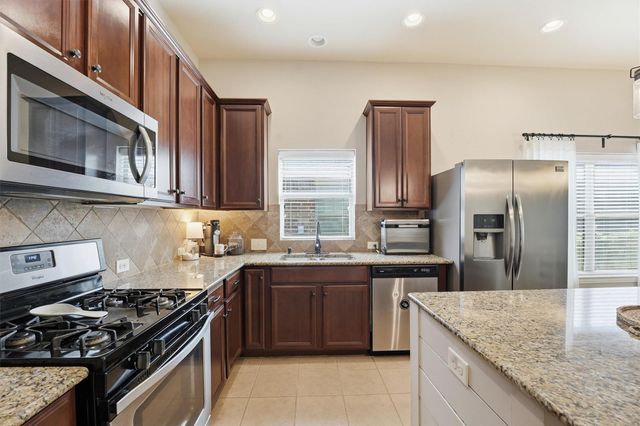 21357 Kings Guild Lane, Kingwood, TX 77339