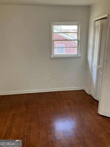 1031 Pine Street NE, Conyers, GA 30012