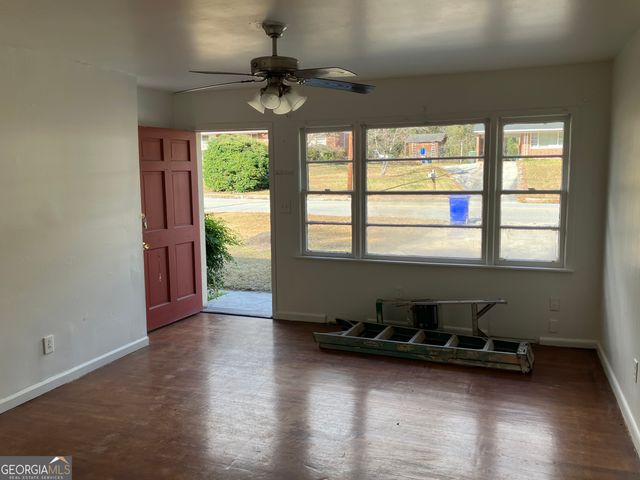 1031 Pine Street NE, Conyers, GA 30012