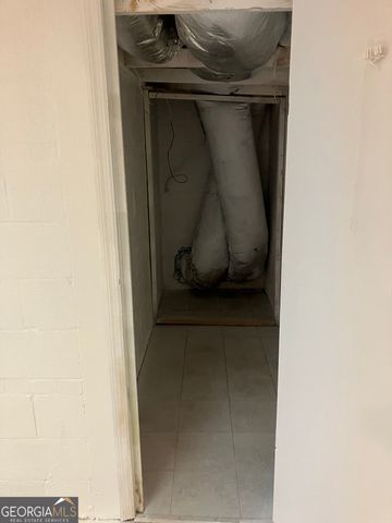 1031 Pine Street NE, Conyers, GA 30012