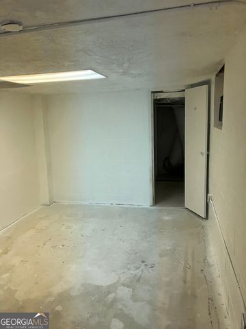 1031 Pine Street NE, Conyers, GA 30012