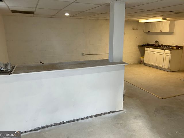 1031 Pine Street NE, Conyers, GA 30012