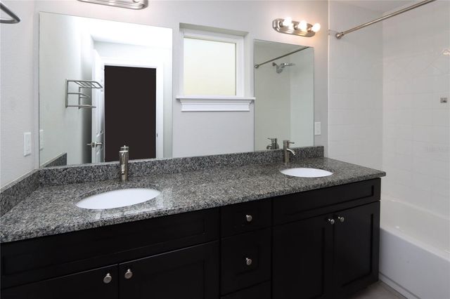 3617 BAY HEIGHTS WAY, Tampa, FL 33611