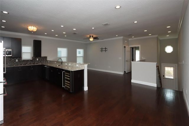 3617 BAY HEIGHTS WAY, Tampa, FL 33611