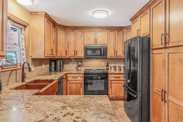 11809 Timber Creek Road, North Little Rock, AR 72118