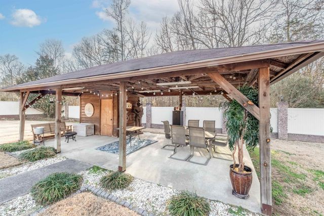 11809 Timber Creek Road, North Little Rock, AR 72118