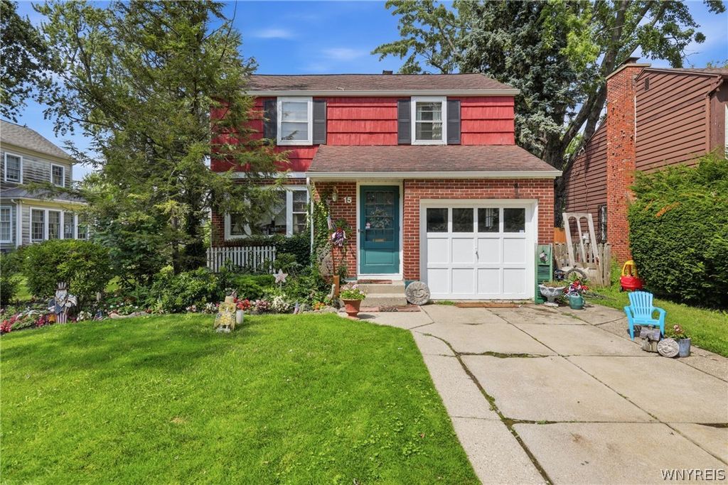 15 Colonial Drive, Amherst, NY 14226