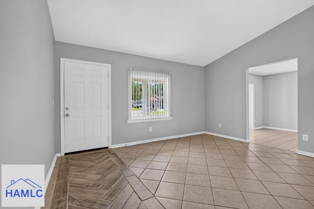 239 Pointe South Drive, Hinesville, GA 31313
