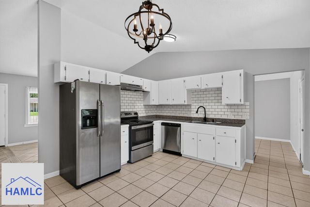 239 Pointe South Drive, Hinesville, GA 31313