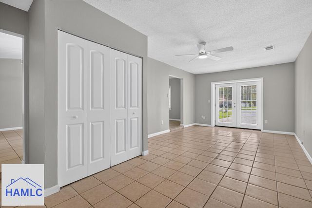 239 Pointe South Drive, Hinesville, GA 31313