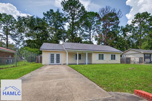 239 Pointe South Drive, Hinesville, GA 31313