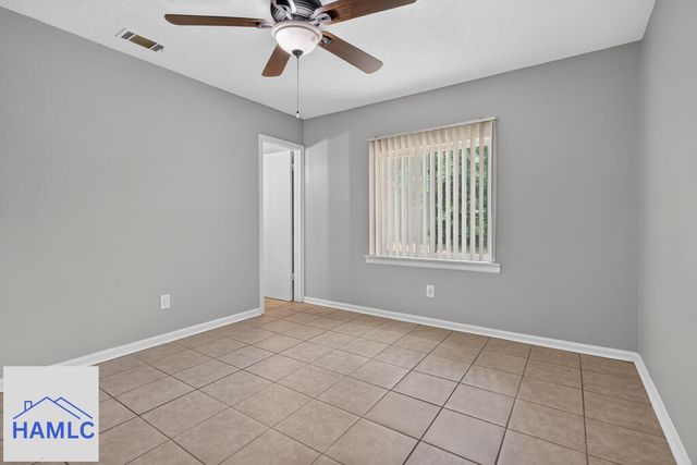 239 Pointe South Drive, Hinesville, GA 31313