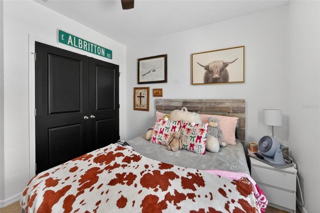 9824 HOUND CHASE DRIVE, Gibsonton, FL 33534