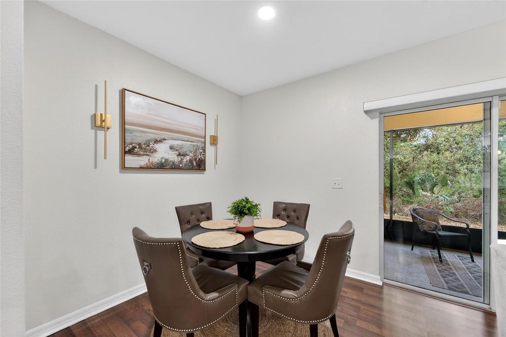 Image 18 of property listing at 9824 HOUND CHASE DRIVE, Gibsonton, FL 33534