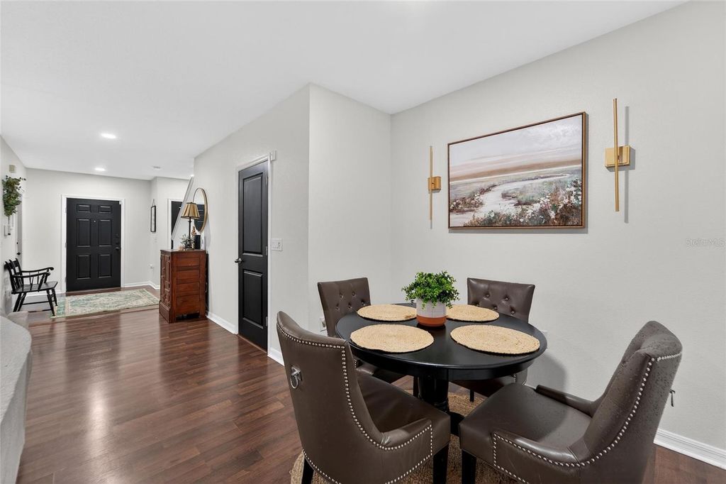 Image 19 of property listing at 9824 HOUND CHASE DRIVE, Gibsonton, FL 33534