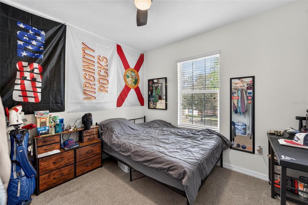 Image 46 of property listing at 9824 HOUND CHASE DRIVE, Gibsonton, FL 33534