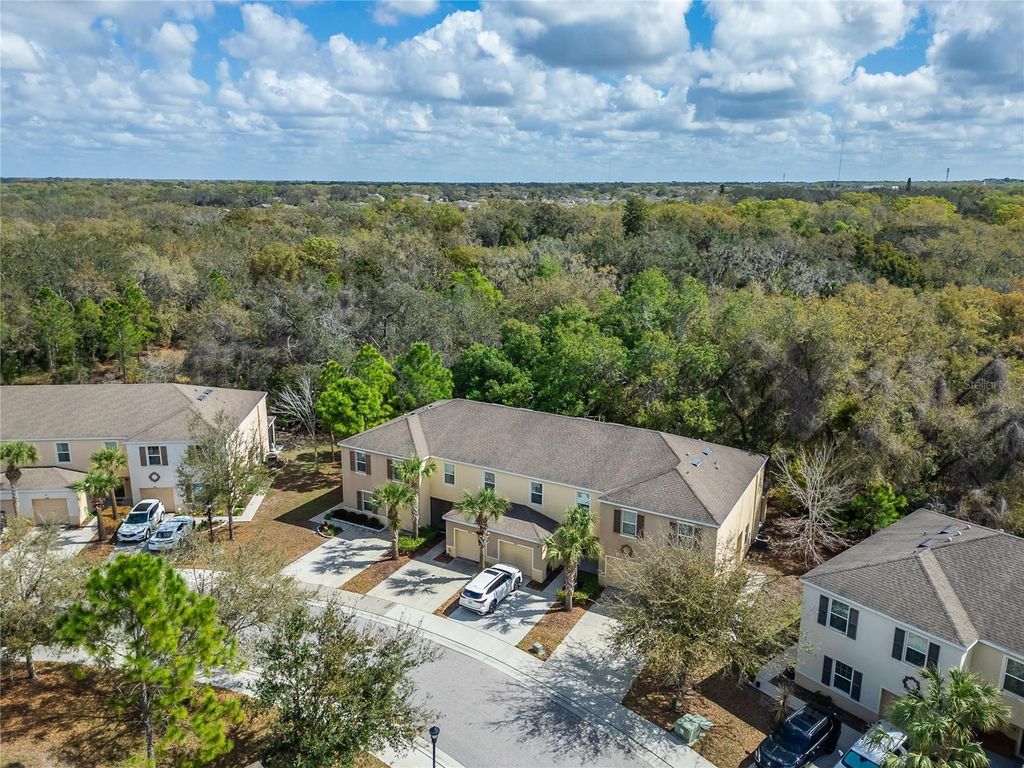 Image 72 of property listing at 9824 HOUND CHASE DRIVE, Gibsonton, FL 33534