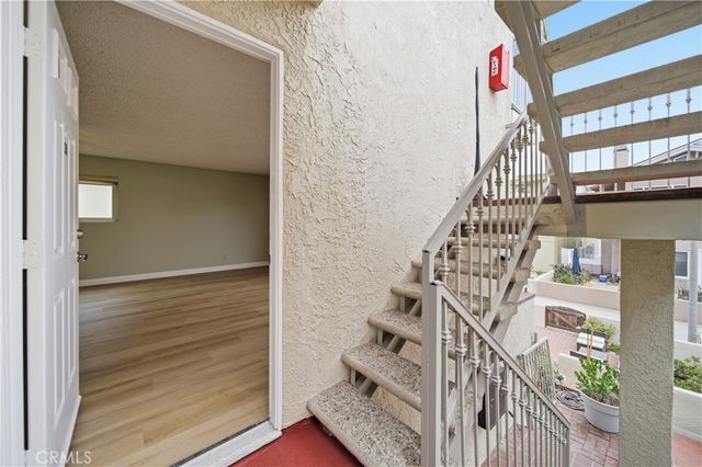 28 16th Street, Hermosa Beach, CA 90254