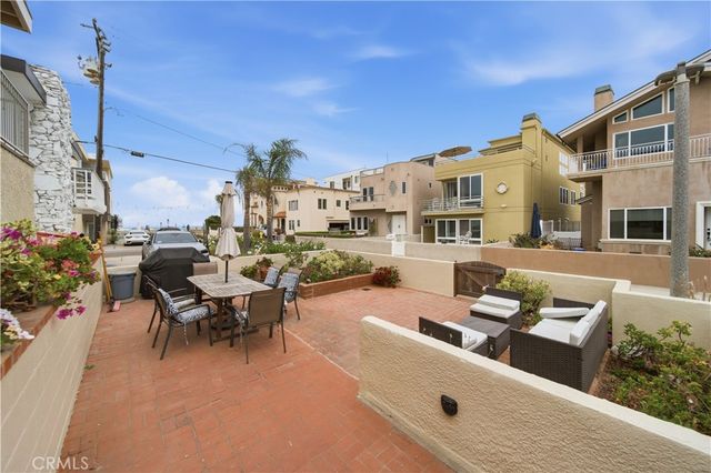 28 16th Street, Hermosa Beach, CA 90254