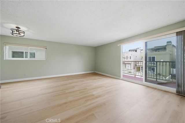 28 16th Street, Hermosa Beach, CA 90254