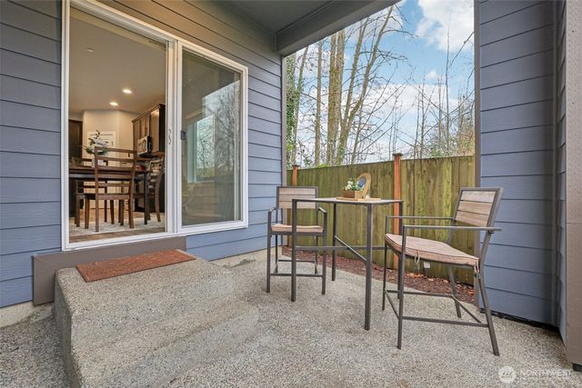 10318 56th Avenue NE, Marysville, WA 98270