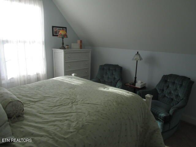 430 Basswood Lane, Kodak, TN 37764