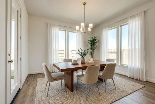 494 Hunters Crossing, Sealy, TX 77474