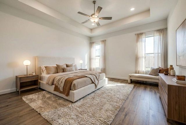 494 Hunters Crossing, Sealy, TX 77474