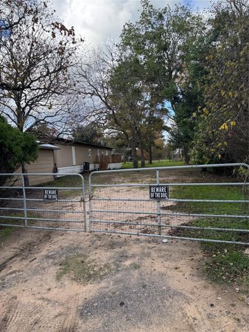 36022 Lomax Road, Brookshire, TX 77423