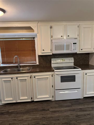 36022 Lomax Road, Brookshire, TX 77423