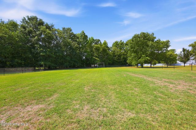 1256 Naples Drive, Greenville, NC 27858
